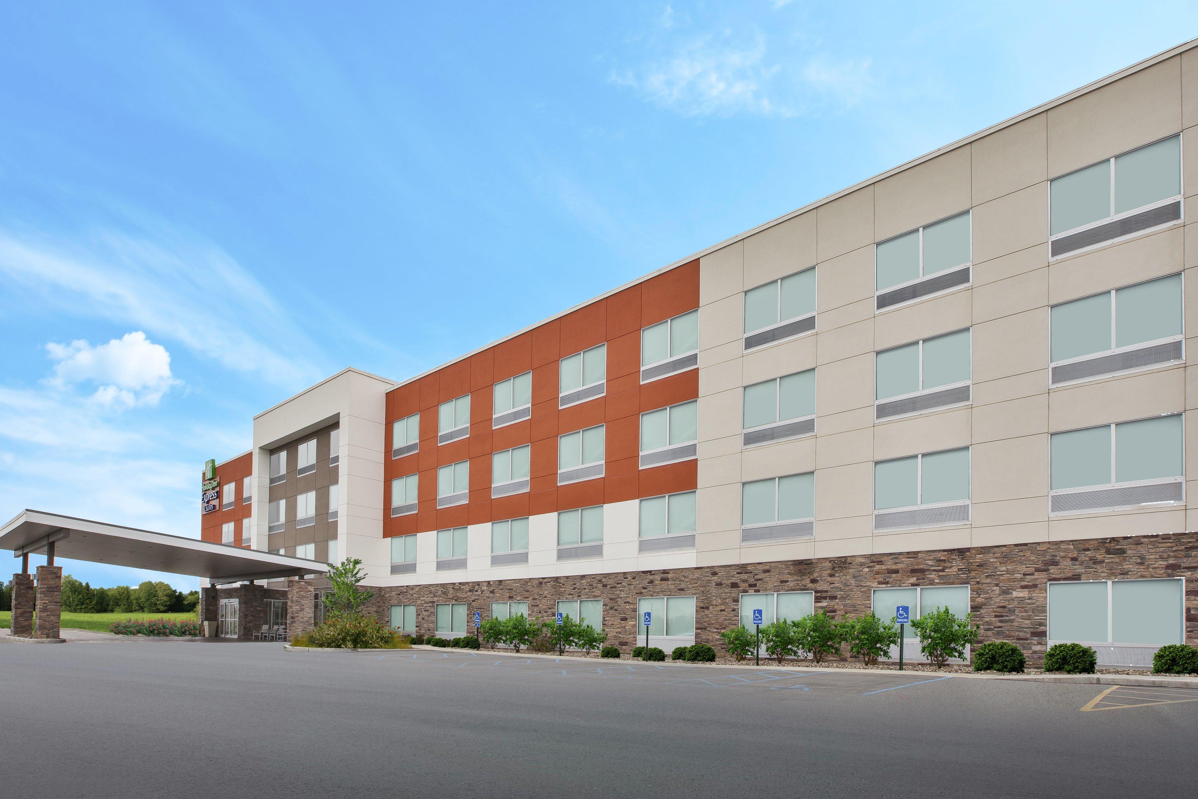 Holiday Inn Express & Suites - Parkersburg East By Ihg Exteriör bild