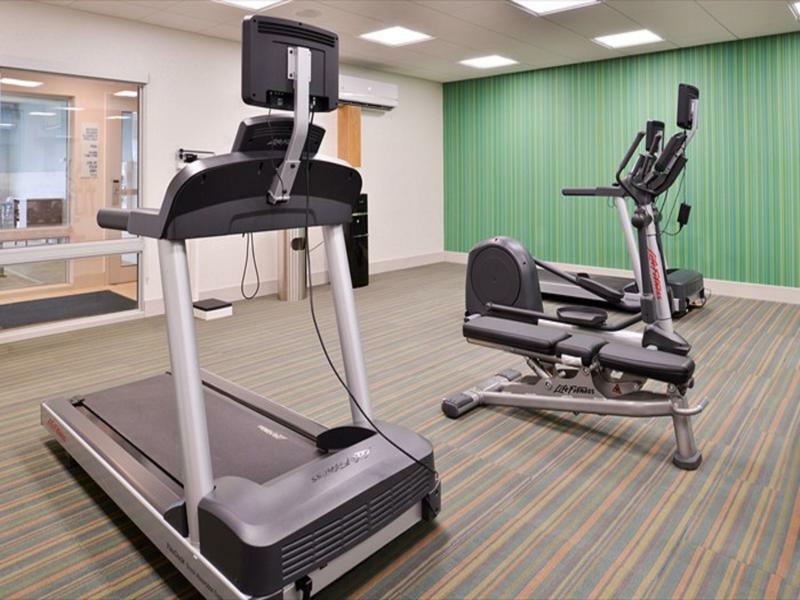 Holiday Inn Express & Suites - Parkersburg East By Ihg Exteriör bild