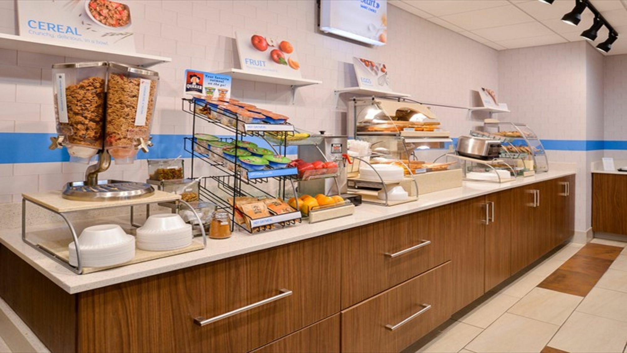 Holiday Inn Express & Suites - Parkersburg East By Ihg Exteriör bild